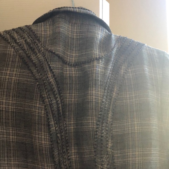 Womans jacket - Picture 6 of 7